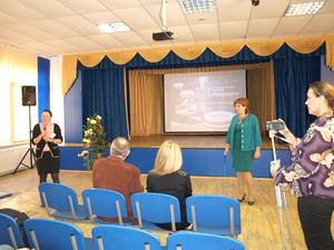 P3298709