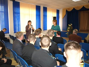 P3298743