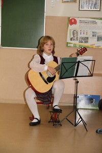 DkAcZzJgbP8