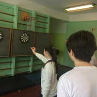 img-1