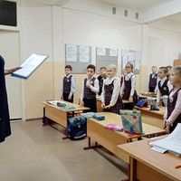 img-1
